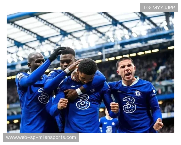 切尔西加拉格尔贴地劲射直窜下角,尽显英超魔力 切尔西加拉格尔贴地劲射直窜下角,尽显英超魔力